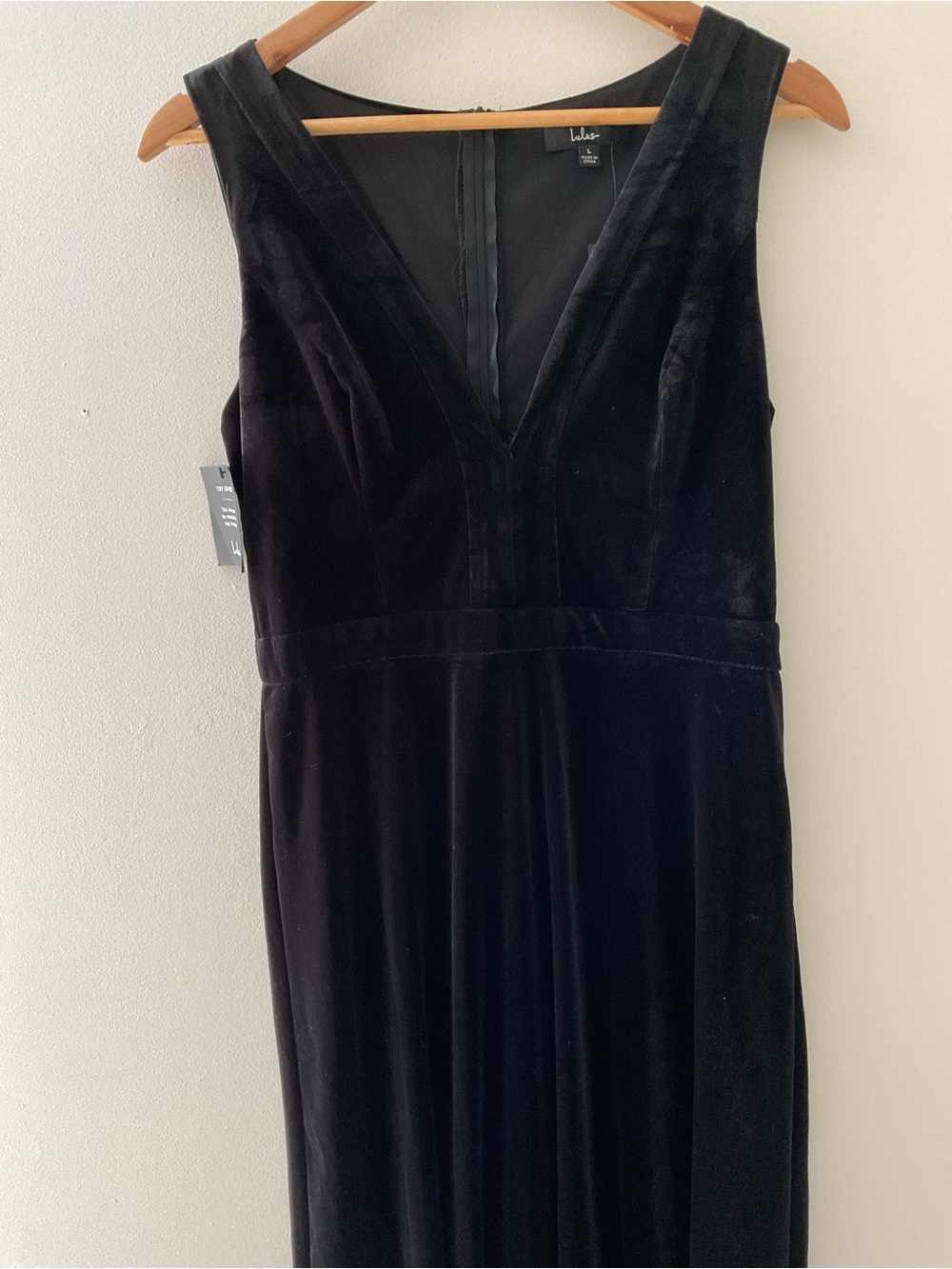Lulus Beautiful Night Black Velvet Sleeveless V-Neck Maxi Dress Event Large NWT - Picture 7 of 15